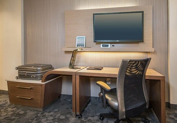 ספרינג Courtyard By Marriott Houston City Place מראה חיצוני תמונה